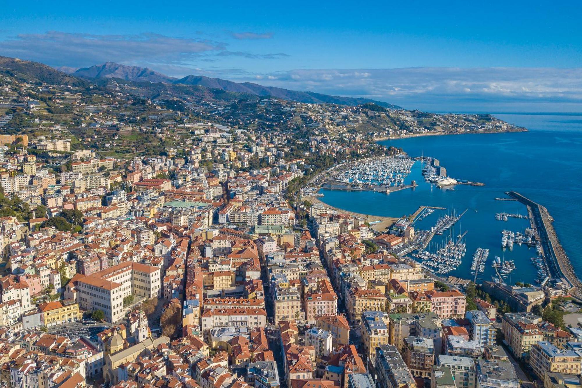 Caratteristico Appartamento In Centro - Happy Rentals San Remo Zewnętrze zdjęcie